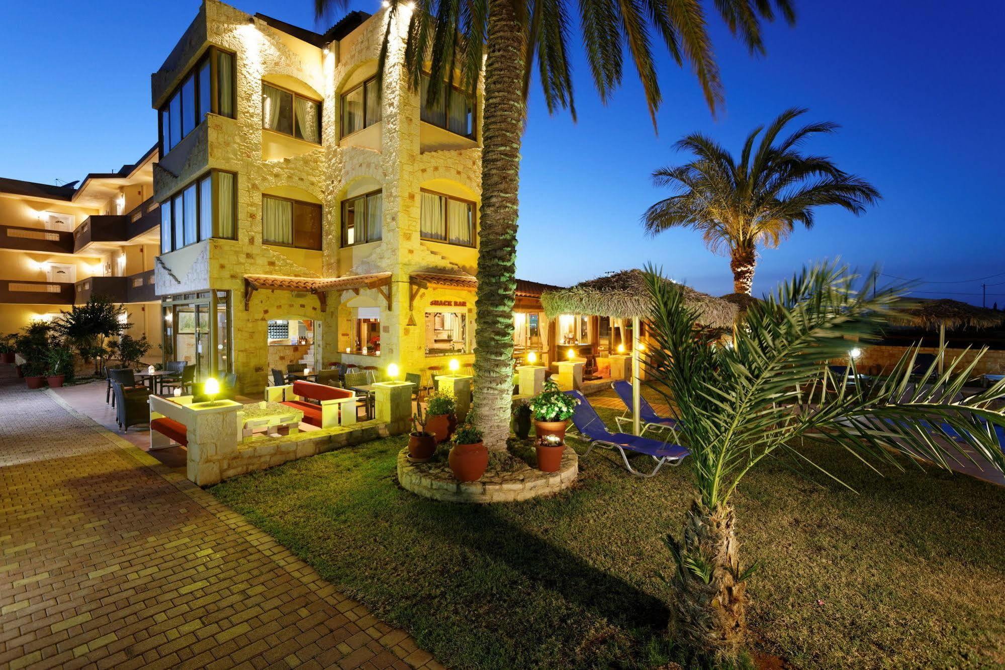 Danelis Studios & Apartments มาเลีย ภายนอก รูปภาพ